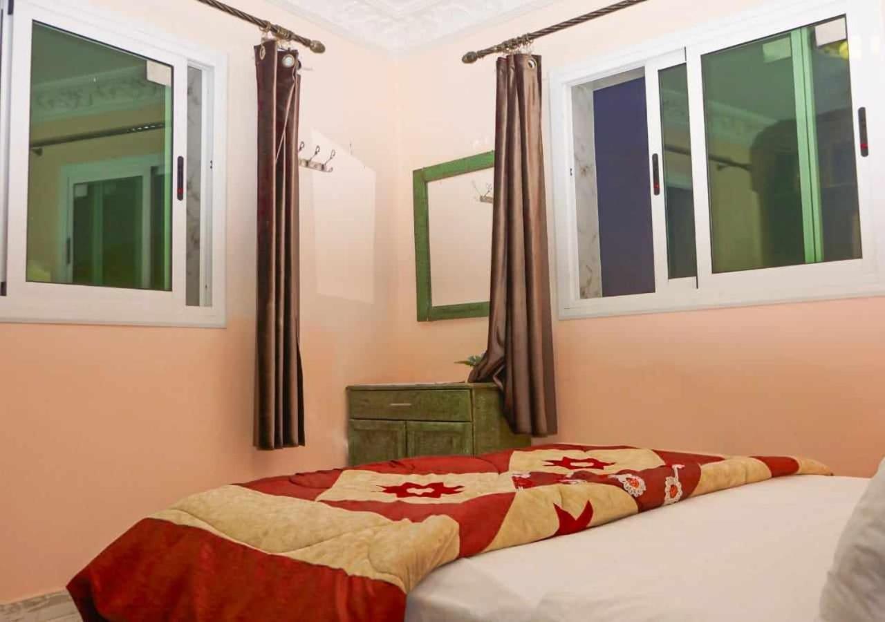 Hotel Ain Leuh Εξωτερικό φωτογραφία