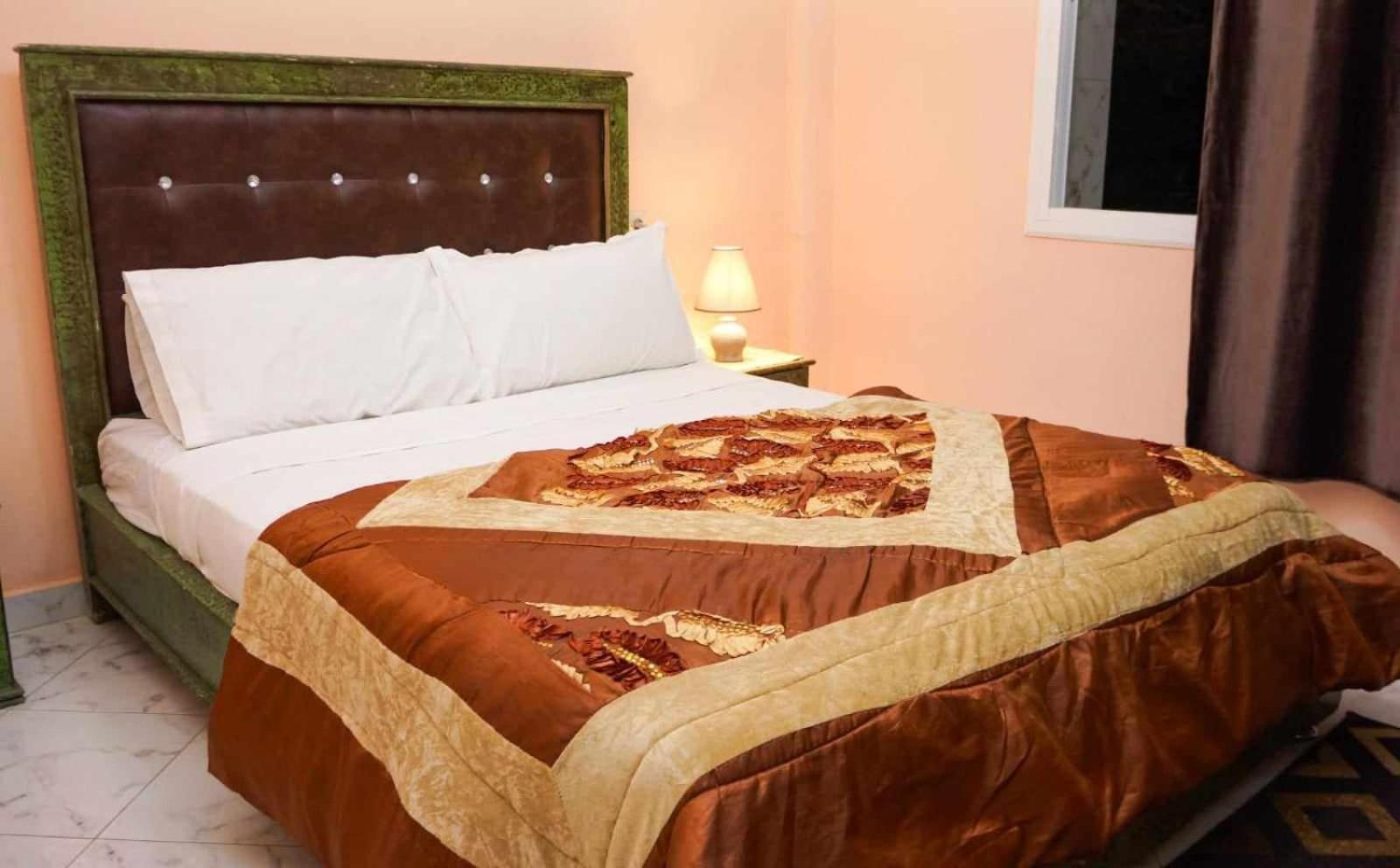 Hotel Ain Leuh Εξωτερικό φωτογραφία